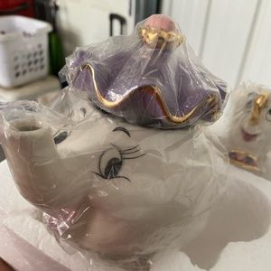 Disney Beauty & the Beast Mrs.Potts & Chip